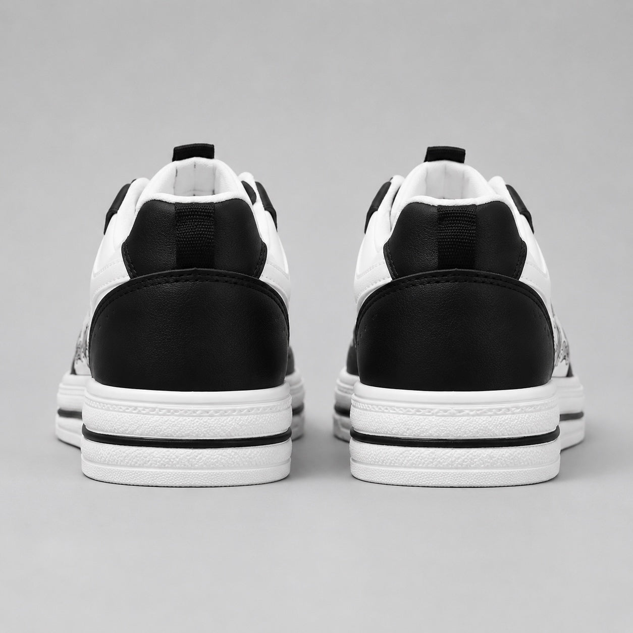 Navio Wave Low-Top Sneakers