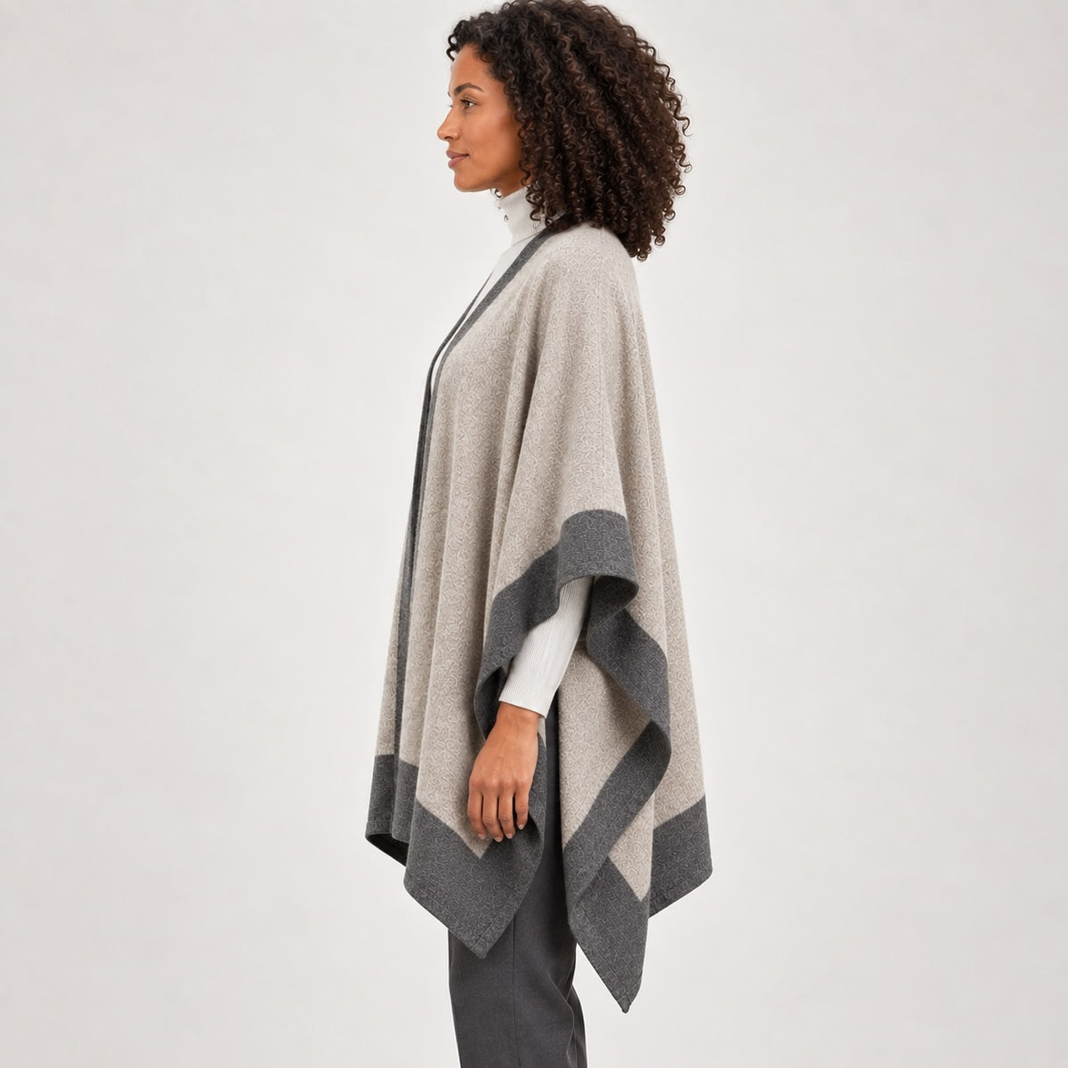 Nia Merino Wool Poncho