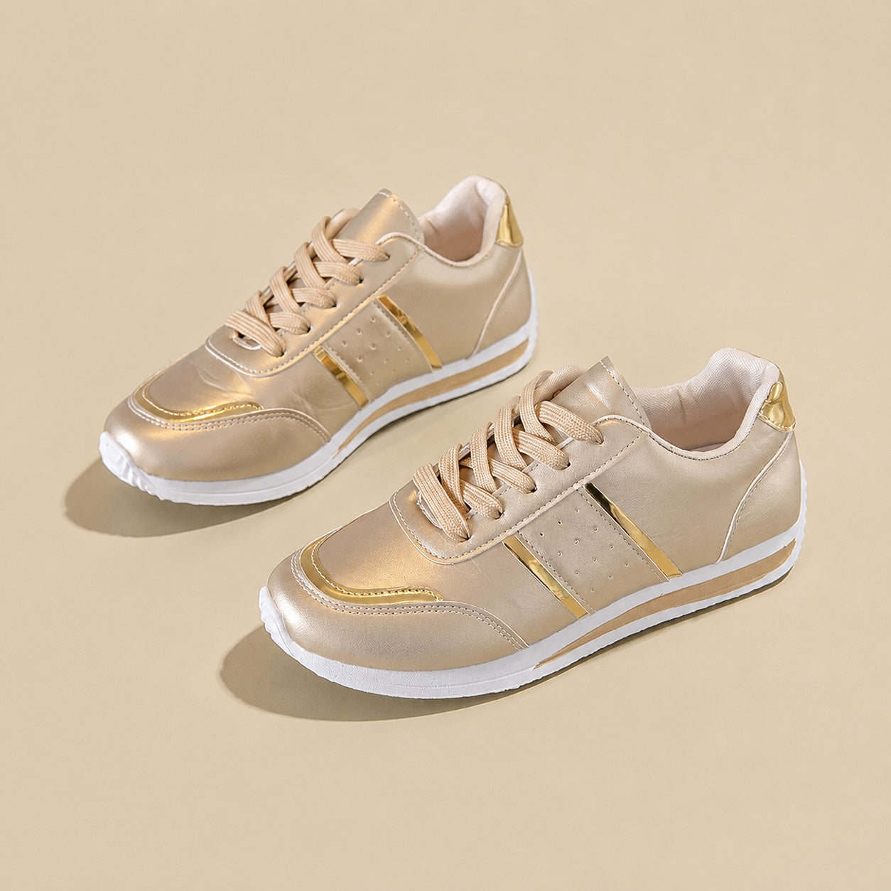 Masseri Low-Top Orthopedic Sneakers