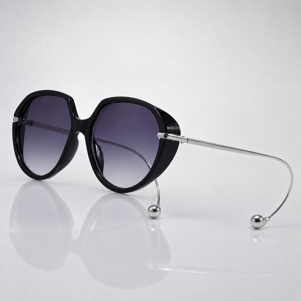 Brisella Oversized Sunglasses