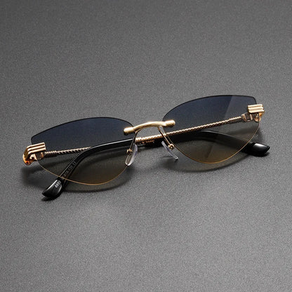 Glasgow Cat Eye Sunglasses