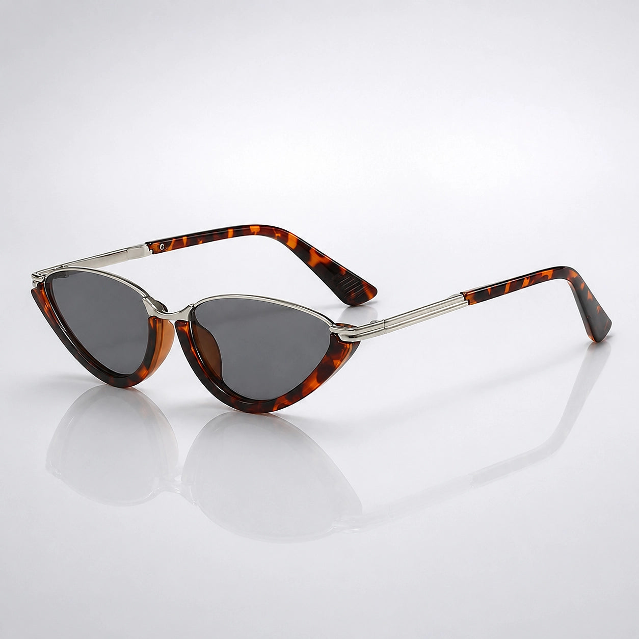 Belvara Cat-Eye Sunglasses — Bean Flower Frame Gray Piece (sunglasses hero)