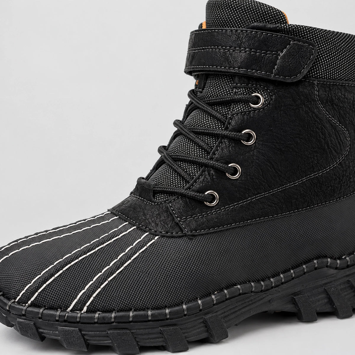 Broden Leather Duck Boots — Black (mens shoe zoom)