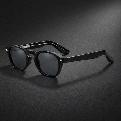Peloru Tavita Sunglasses — Black (sunglasses hero)