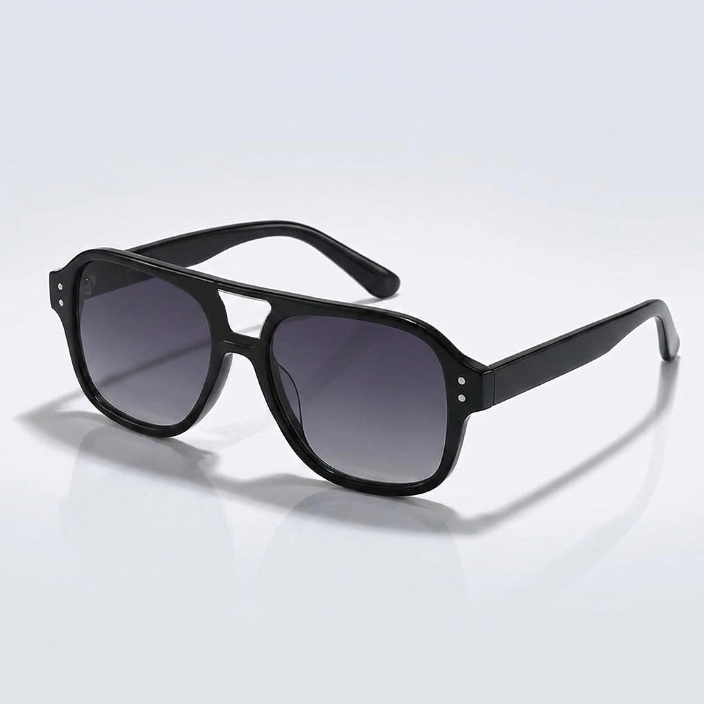 Peloru Aviator Sunglasses — C1 Black Frame Gradual Gray (sunglasses hero)