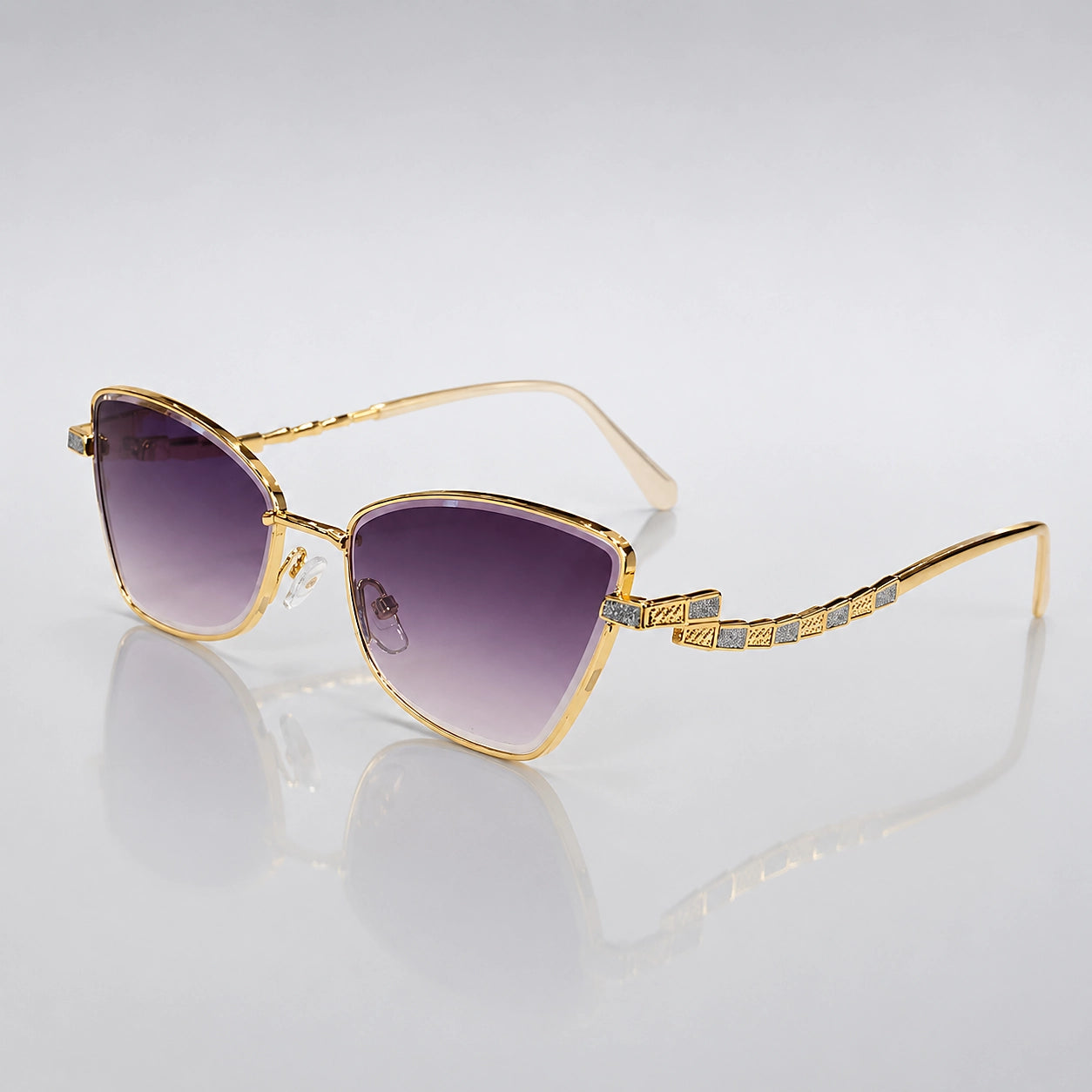Quelsa Cat-Eye Sunglasses — C3双灰 (sunglasses hero)