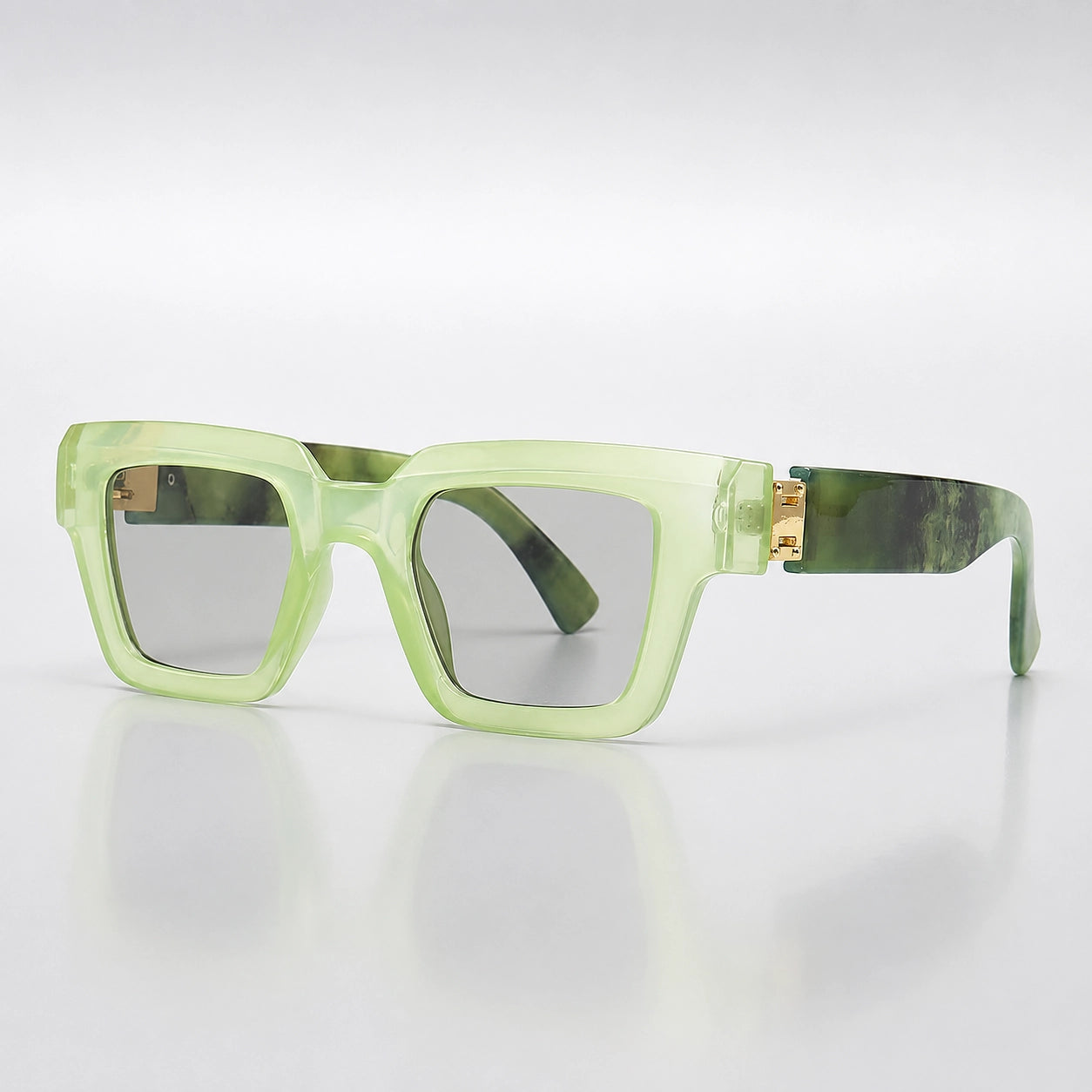 Darven Maleo Sunglasses — C4 Light Green Frame Light Gray (sunglasses hero)