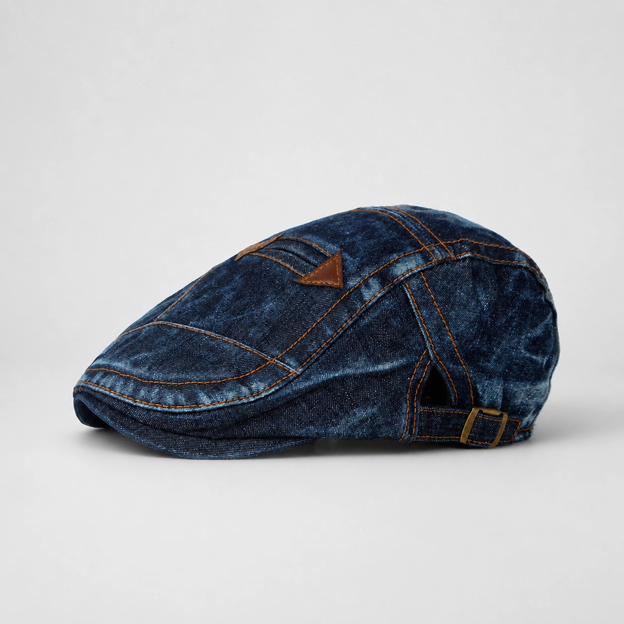 Halden Denim Beret — Dark Blue (studio solo)