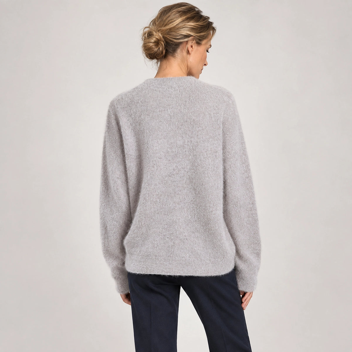 Beloru Cashmere Crewneck Sweater — Gray Beige (apparel back)