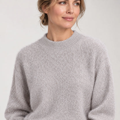 Beloru Cashmere Crewneck Sweater — Gray Beige (apparel detail)