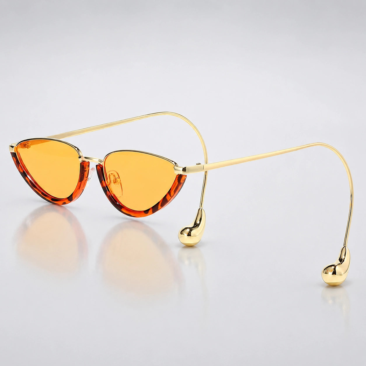 Halvra Cat-Eye Sunglasses — Leopard Print Frame Orange Slices (sunglasses hero)