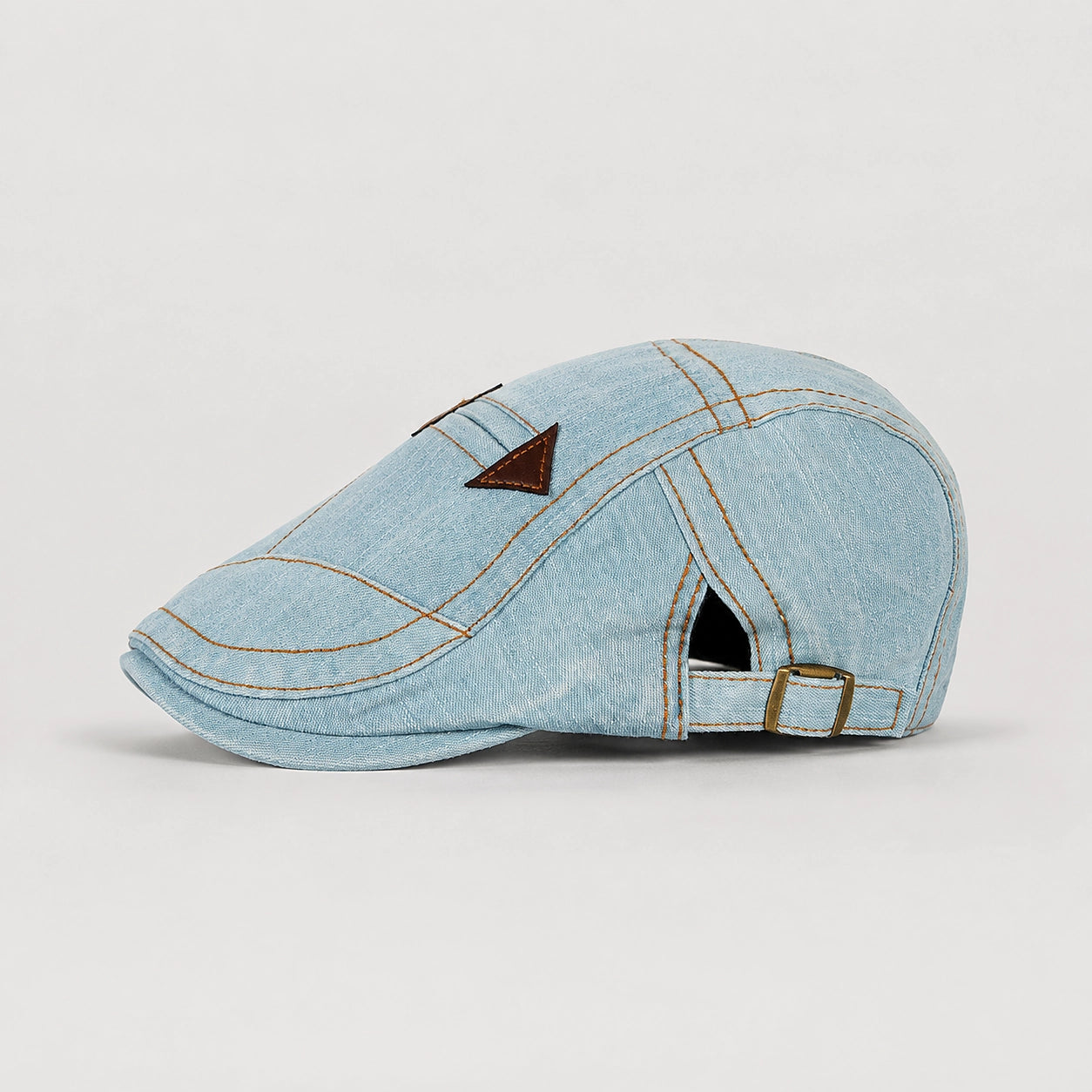 Halden Denim Beret — Light Blue (studio solo alt)