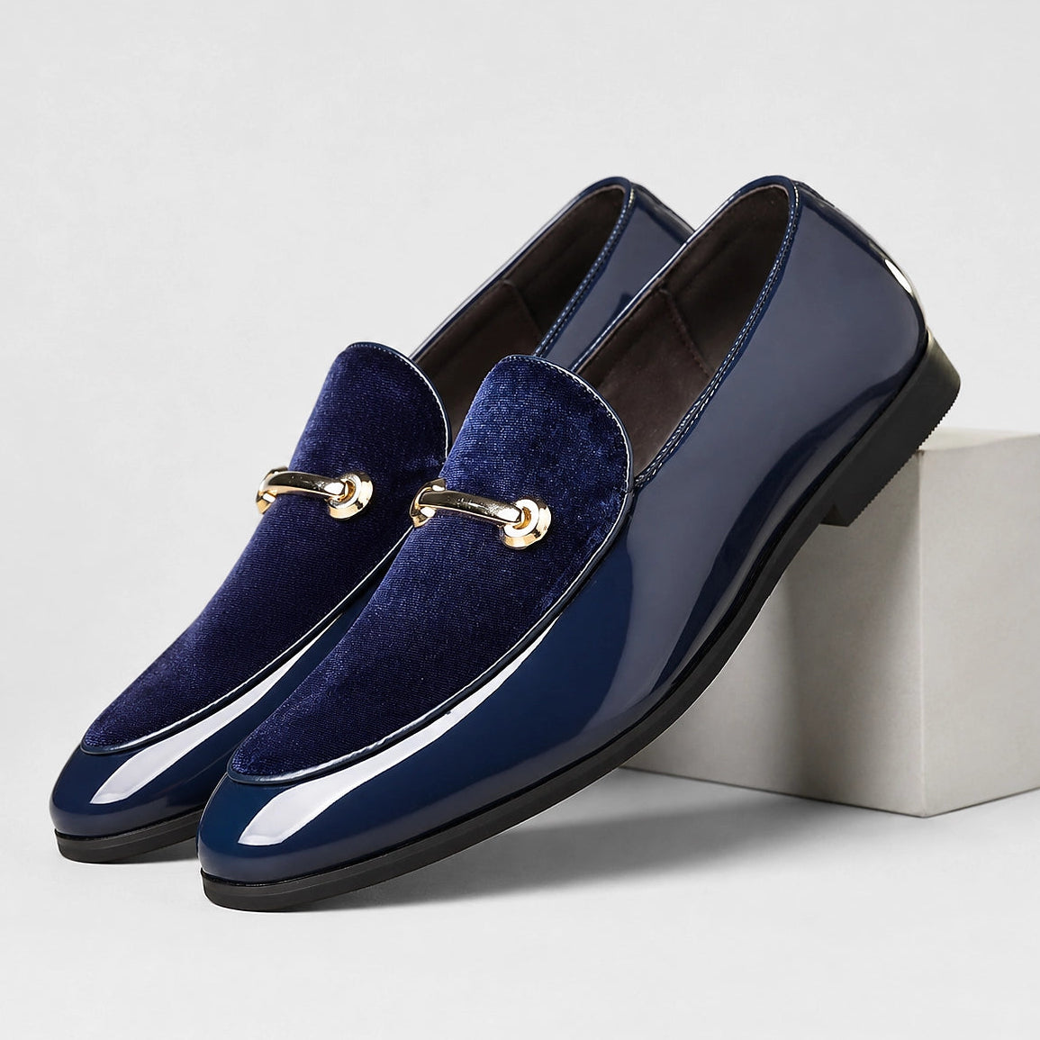 Dalcourt Leather Horsebit Loafers — Navy (mens shoe pedestal)