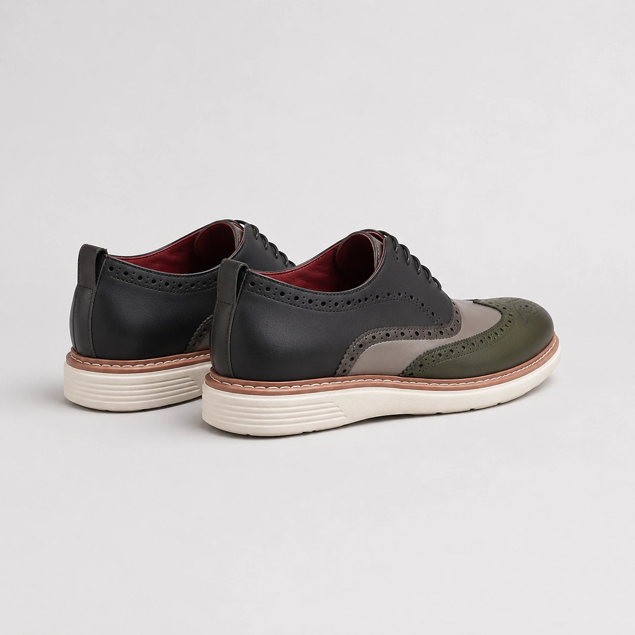 Delvoro Leather Wingtip Oxford — Tan & Orange (mens shoe angle)
