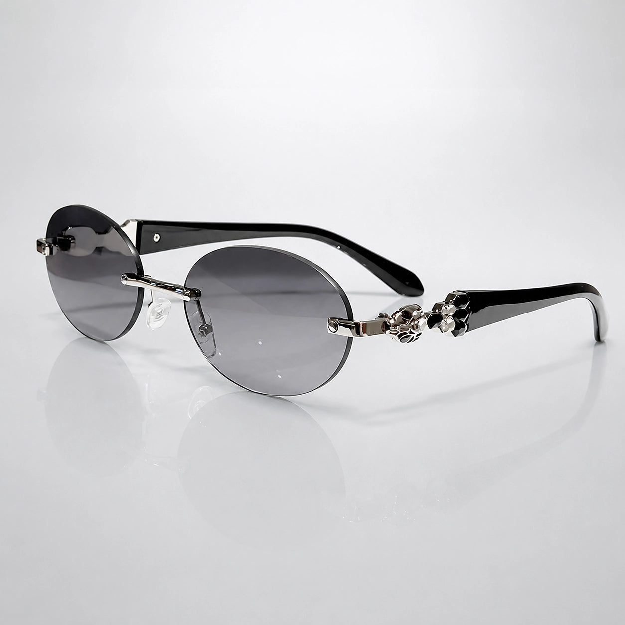 Quelra Bijou Sunglasses — 黑灰片银配件黑白钻黑色镜腿 (sunglasses hero)