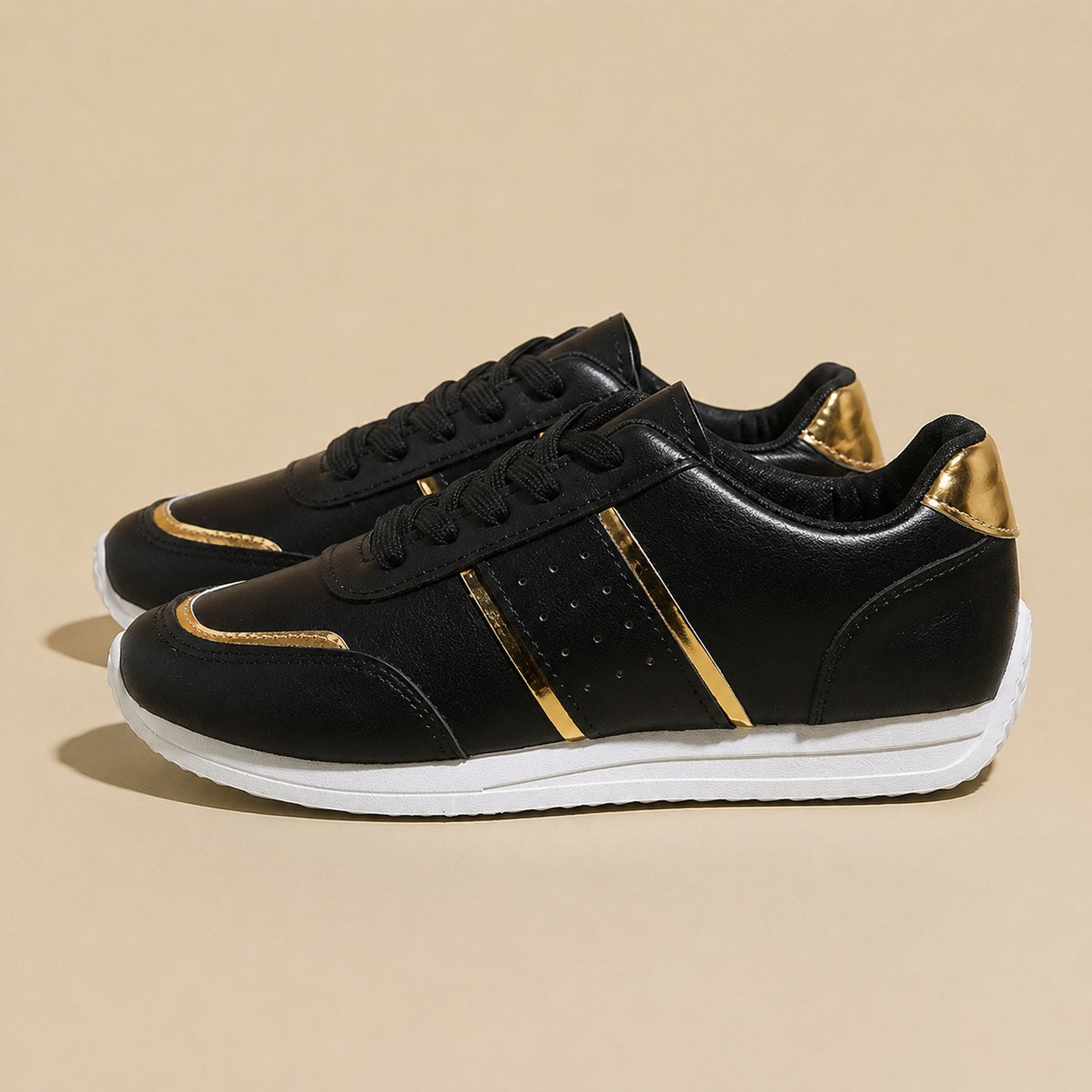 Masseri Low-Top Orthopedic Sneakers